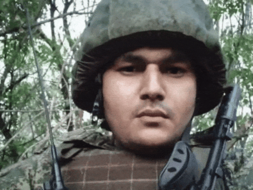 रूस-यूक्रेन युद्ध में उत्तराखंड के युवक की मौत:शव का अंतिम संस्कार हुआ, पिता बोले- पढ़ने गया, उसे बंदूक थमा दी