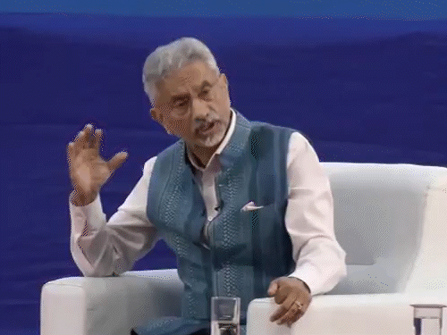 एस जयशंकर बोले- दुर्भाग्य से हमारे पड़ोसी बुरे हैं:आतंकवाद से बचने के लिए जो भी करना होगा हम करेंगे, अच्छे पड़ोसी की भावना नहीं