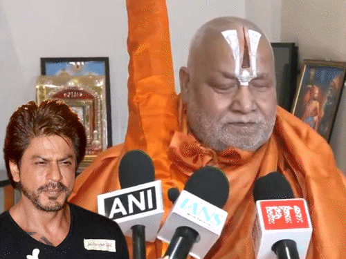 IPL में बांग्लादेशी खिलाड़ी को खरीदने पर शाहरुख का विरोध:रामभद्राचार्य बोले- एक्टर देशद्रोही, गद्दारों जैसा काम किया; देवकीनंदन ने कहा- प्यार का ये नतीजा दिया